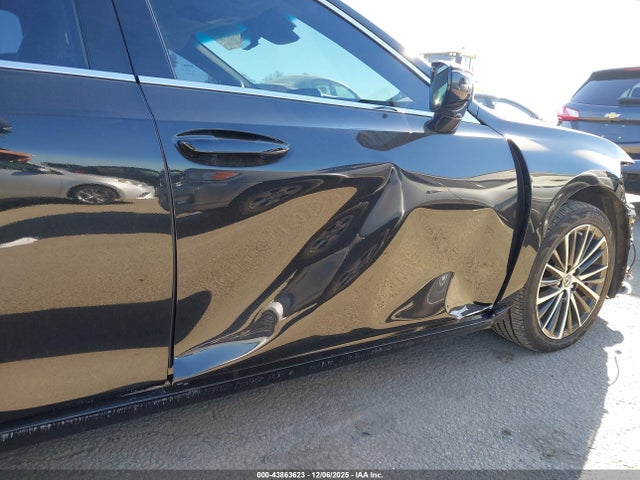 58ADA1C15RU046684 Lexus ES 300H