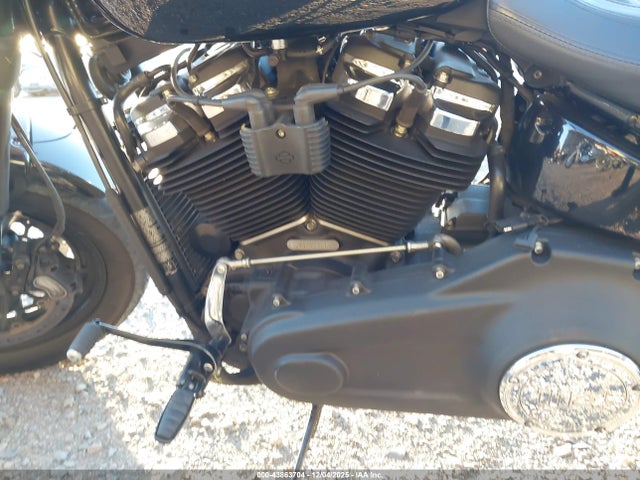 2021 HARLEY-DAVIDSON FXFBS 1HD1YLK28MB045385 Photo 8