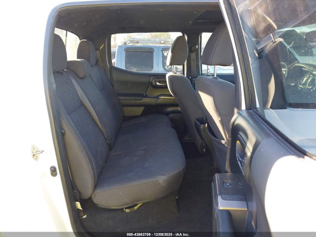 3TMAZ5CNXHM042389 Toyota Tacoma Sr5 V6/trd Off Road/trd Sport