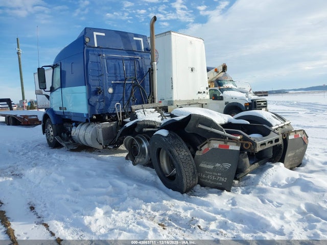 4V4WC9EH0LN267249 Volvo VNR