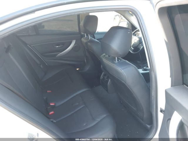 2017 BMW 320I WBA8E1G5XHNU12949 Photo 7