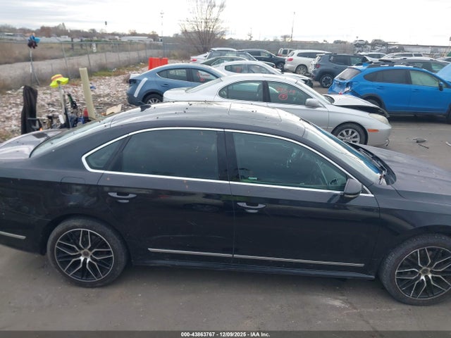 1VWCT7A32HC015399 Volkswagen Passat 1.8t Sel Premium