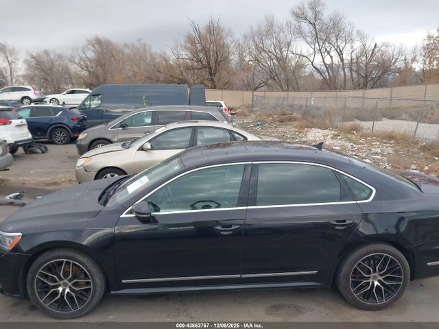 1VWCT7A32HC015399 Volkswagen Passat 1.8t Sel Premium