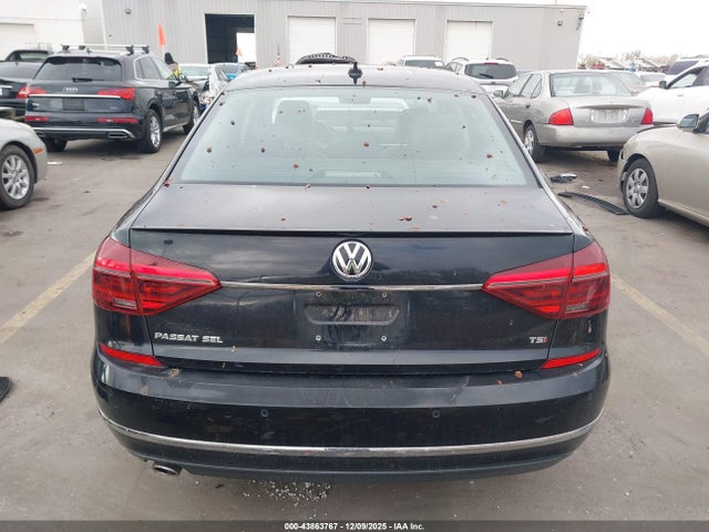1VWCT7A32HC015399 Volkswagen Passat 1.8t Sel Premium