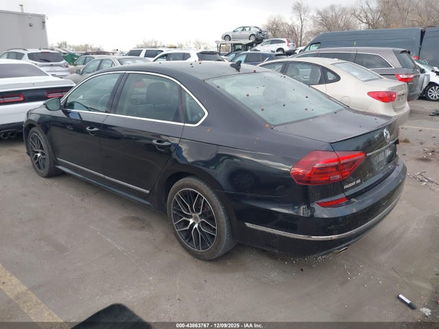 1VWCT7A32HC015399 Volkswagen Passat 1.8t Sel Premium