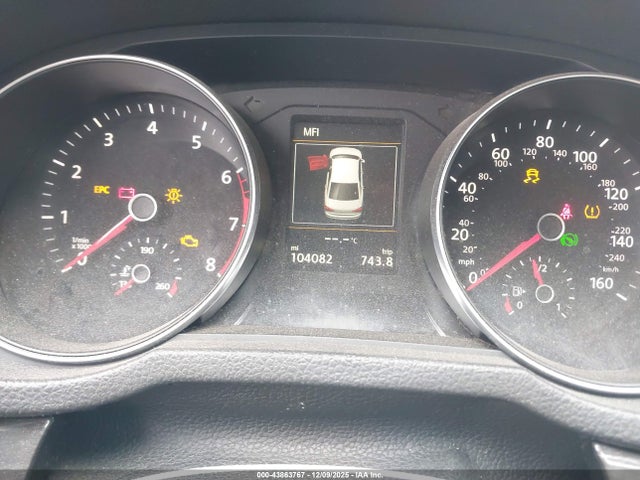 1VWCT7A32HC015399 Volkswagen Passat 1.8t Sel Premium