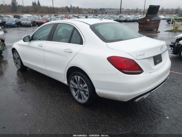 2021 MERCEDES-BENZ C 300 W1KWF8EB7MR647696 Photo 2