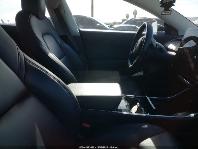 2018 TESLA MODEL 3 5YJ3E1EA3JF172435 Photo 4