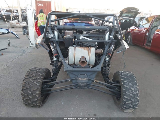 2023 CAN-AM MAVERICK X3 3JBVXAV2XPE000870 Photo 5