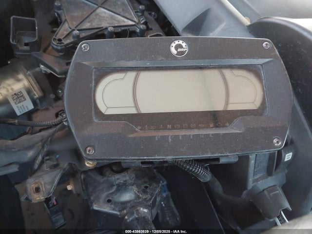 2023 CAN-AM MAVERICK X3 3JBVXAV2XPE000870 Photo 6