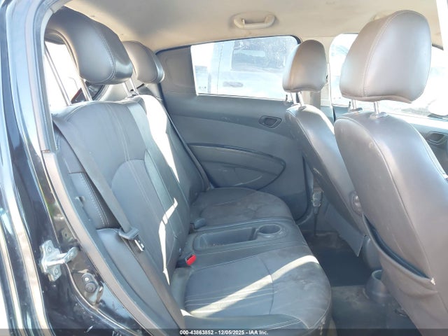 Chevrolet Spark 1lt Auto 2014 KL8CD6S94EC457313 Image 8