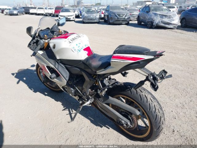 2022 YAMAHA YZFR7 JYARM38Y8NA001045 Photo 2