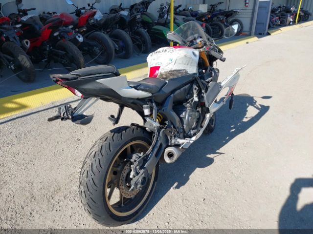 2022 YAMAHA YZFR7 JYARM38Y8NA001045 Photo 3