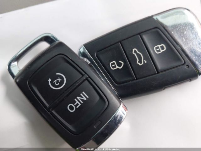 2021 VOLKSWAGEN ATLAS 1V2LP2CA3MC582154 Photo 10