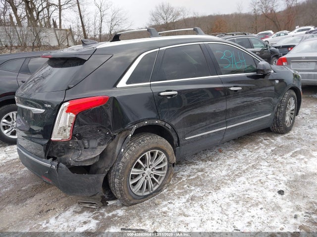 2017 CADILLAC XT5 1GYKNDRS8HZ225581 Photo 3