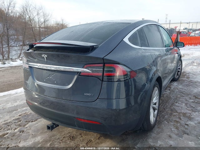2017 TESLA MODEL X 5YJXCAE25HF059113 Photo 3
