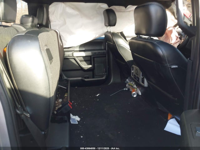 43864058 :رقم المزاد ، 1FTEW1EP2JFE51509 vin ، 2018 Ford F-150 Lariat مزاد بيع