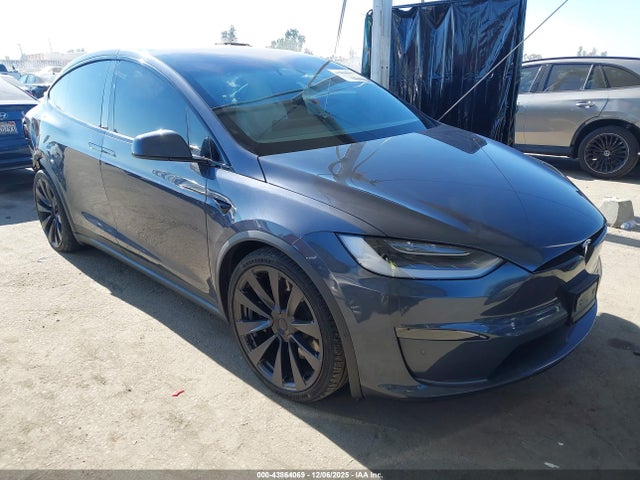 2022 TESLA MODEL X 7SAXCBE65NF356647 Photo 0