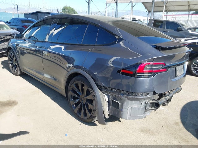 2022 TESLA MODEL X 7SAXCBE65NF356647 Photo 2