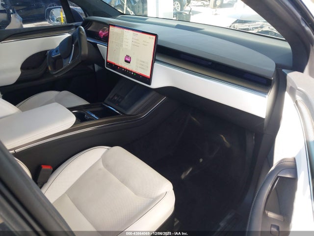 2022 TESLA MODEL X 7SAXCBE65NF356647 Photo 4