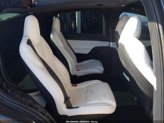 2022 TESLA MODEL X 7SAXCBE65NF356647 Photo 7
