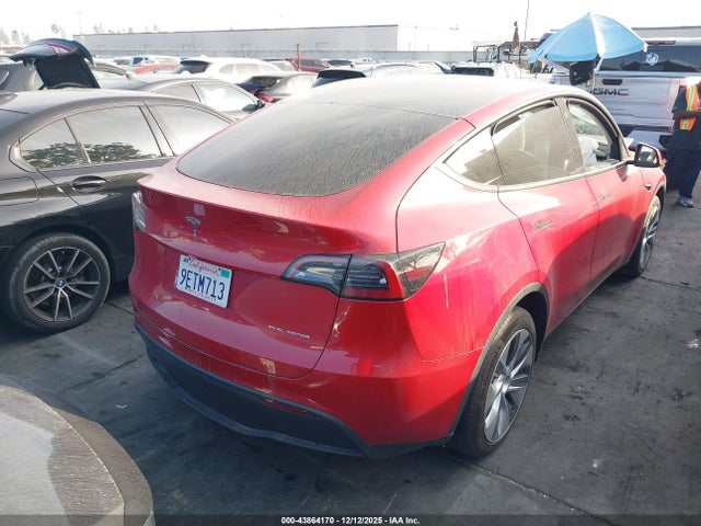 2023 TESLA MODEL Y 7SAYGAEEXPF648453 Photo 3