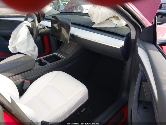 2023 TESLA MODEL Y 7SAYGAEEXPF648453 Photo 4