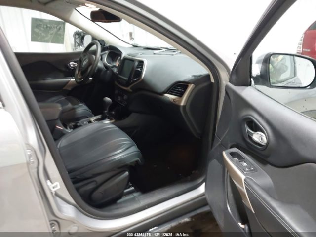 2017 JEEP CHEROKEE 1C4PJMCB4HW587764 Photo 4