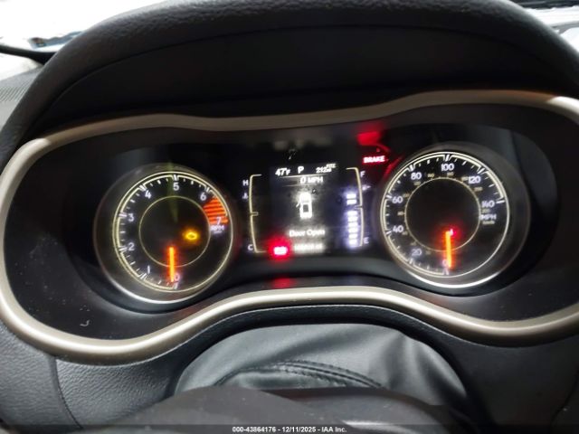 2017 JEEP CHEROKEE 1C4PJMCB4HW587764 Photo 6