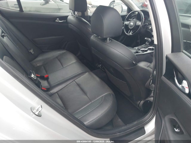 KNAE15LA2J6035980 KIA Stinger