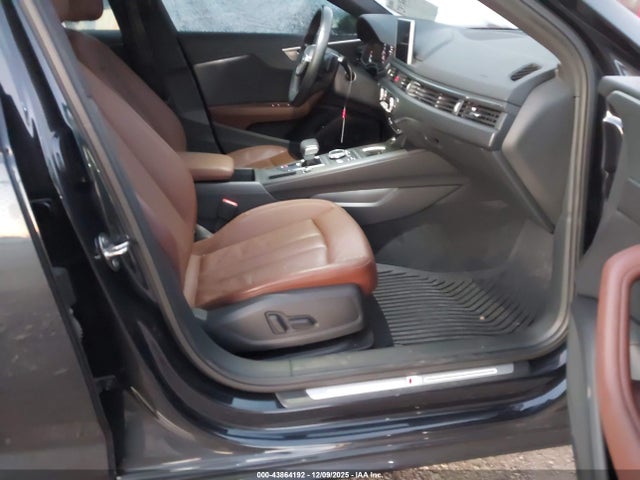Aukcja sprzedaży 2017 Audi A4 2.0t Season Of Audi Ultra Premium, vin: WAUKMAF43HN059052, numer aukcji: 43864192