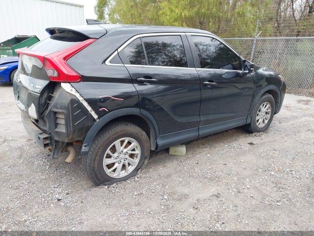 2019 MITSUBISHI ECLIPSE CROSS JA4AT3AA7KZ032649 Photo 3
