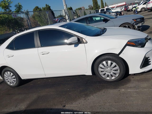 Toyota Corolla Xse 2018 2T1BURHE7JC077294 Image 13