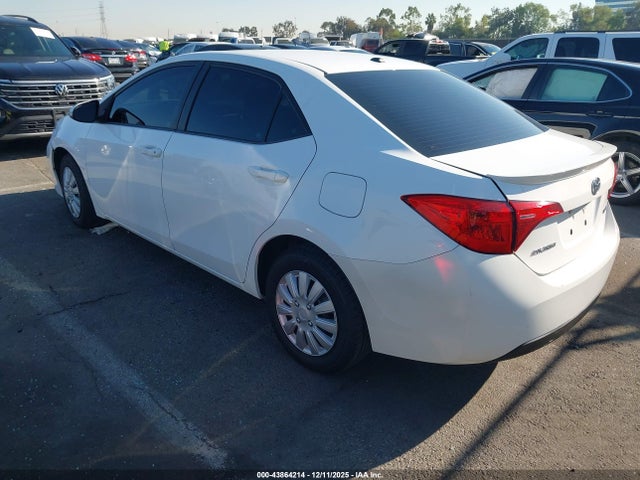 Toyota Corolla Xse 2018 2T1BURHE7JC077294 Image 3