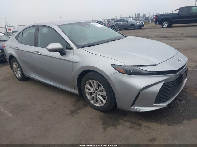 Toyota CAMRY LE 2025 4T1DAACK3SU510612 zdjęcie główne