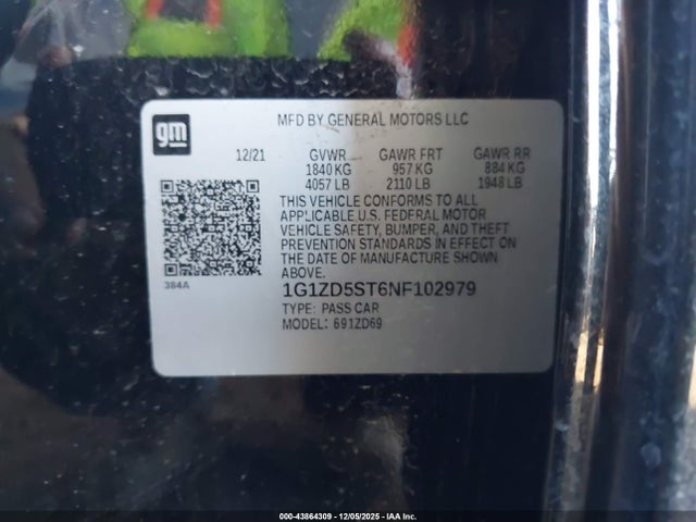 1G1ZD5ST6NF102979 Chevrolet Malibu Fwd Lt
