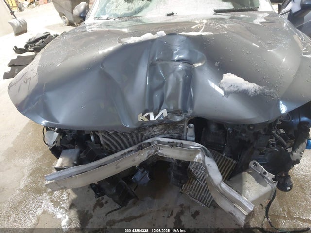 2023 KIA K5 5XXG14J22PG217593 Photo 5