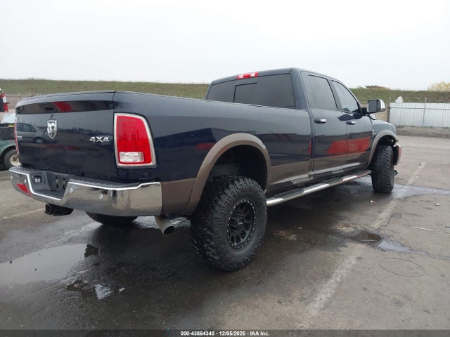3C6UR5KL4HG740791 RAM 2500 Laramie 4x4 8&#039; Box
