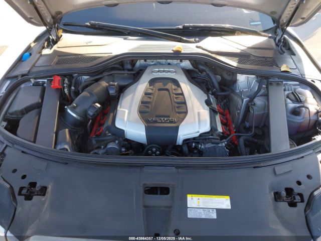 2015 AUDI A8 WAUJGAFDXFN010186 Photo 9
