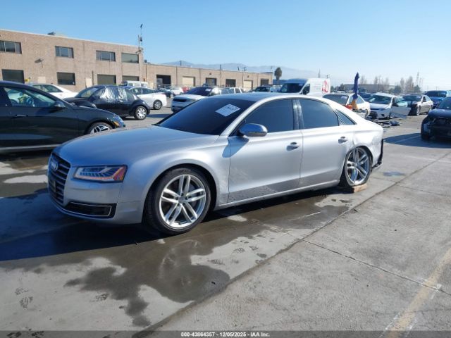 2015 AUDI A8 WAUJGAFDXFN010186 Photo 1