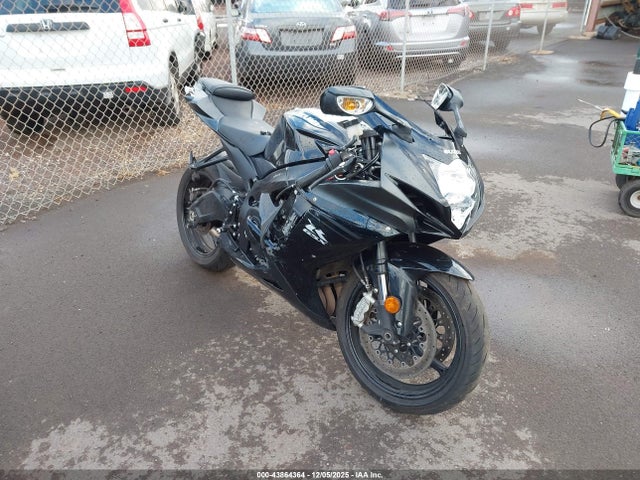 Suzuki GSX-R600 2024 JS1GN7FA6R7100515 Image 1