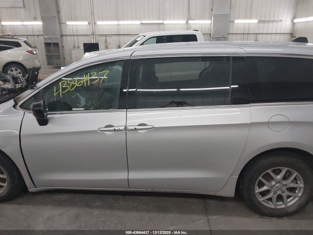 Aukcja sprzedaży 2024 Chrysler Voyager Lx, vin: 2C4RC1CG9RR183642, numer aukcji: 43864437