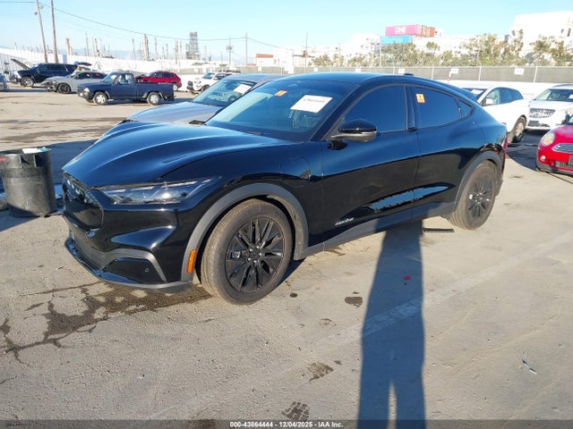 3FMTK1R40SMA21817 Ford Mustang Mach-e Select