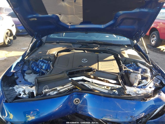 W1KMJ4HB3RF035112 Mercedes-Benz Cle 300 4matic