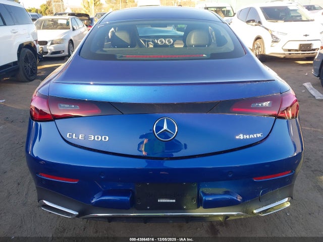 W1KMJ4HB3RF035112 Mercedes-Benz Cle 300 4matic