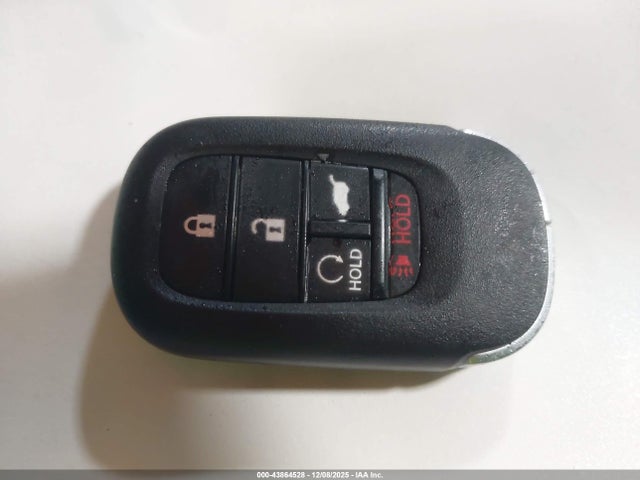 Продажа на аукционе авто 2023 Honda Cr-v Hybrid Sport, vin: 2HKRS5H5XPH706341, номер лота: 43864528
