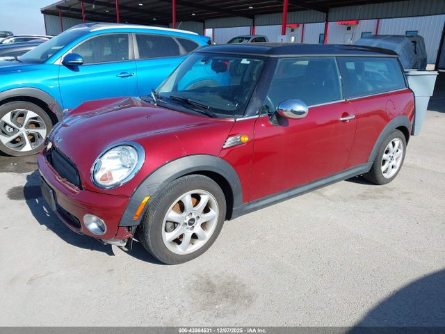 2009 MINI COOPER CLUBMAN WMWML33589TX33665 Photo 1