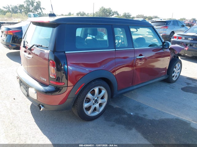 2009 MINI COOPER CLUBMAN WMWML33589TX33665 Photo 3