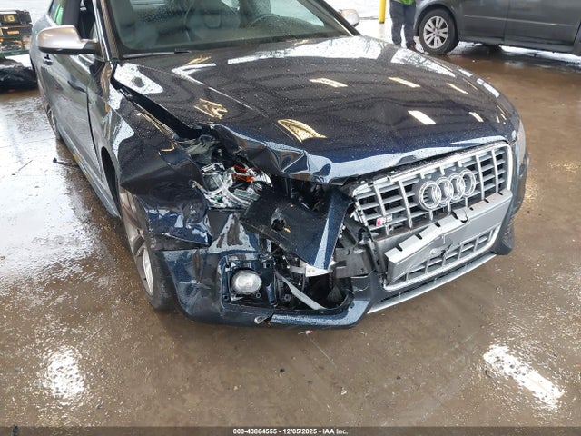 2010 AUDI S5 WAUVVAFR8AA066291 Photo 5