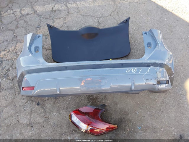 43864568 :رقم المزاد ، 3N1CP5DV2RL478709 vin ، 2024 Nissan Kicks Sr Xtronic Cvt مزاد بيع